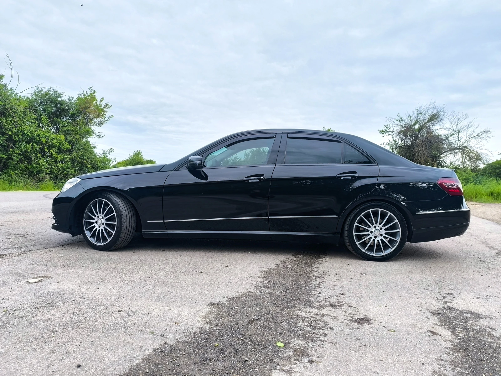 Mercedes-Benz E 300 350CDI Bluetech, снимка 12 - Автомобили и джипове - 55685533