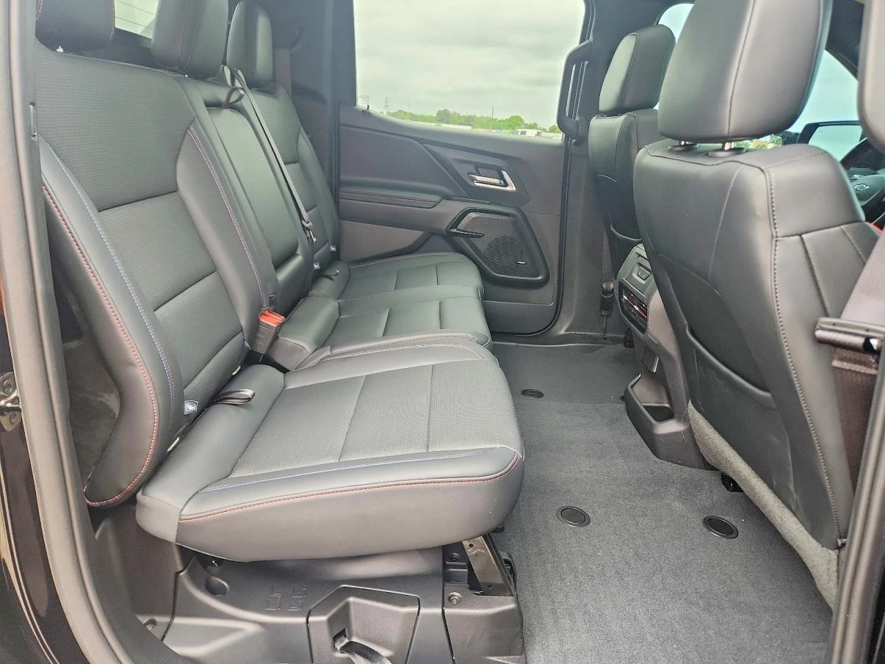 Chevrolet Silverado EV RST, снимка 10 - Автомобили и джипове - 55832700