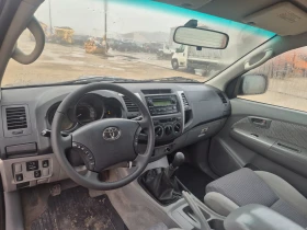 Toyota Hilux Пикап 4х4, снимка 11