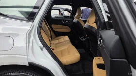 Volvo XC60 B5* ULTRA BRIGHT* Bowers&Wilkins* PANO* ПОДГРЕВ* О, снимка 11