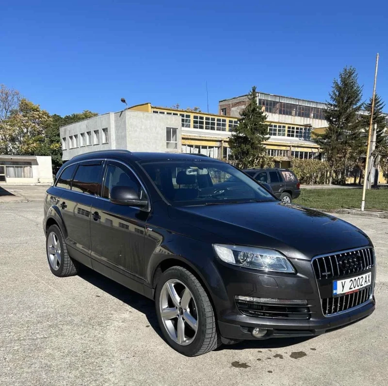 Audi Q7, снимка 4 - Автомобили и джипове - 47757557