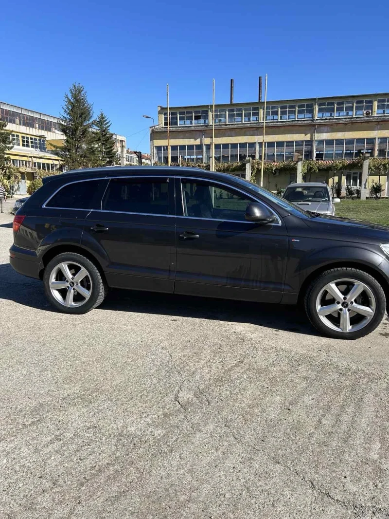 Audi Q7, снимка 14 - Автомобили и джипове - 47757557