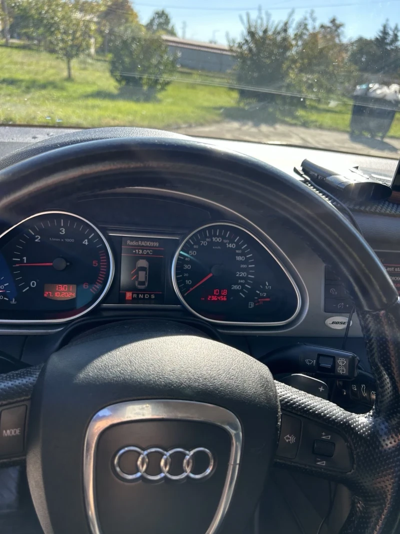 Audi Q7, снимка 9 - Автомобили и джипове - 47757557