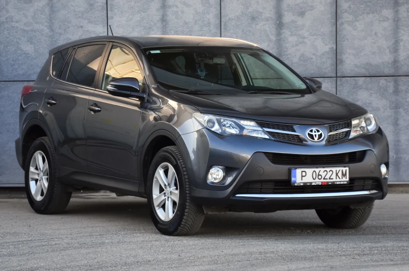 Toyota Rav4 2.2 D, снимка 3 - Автомобили и джипове - 48652975