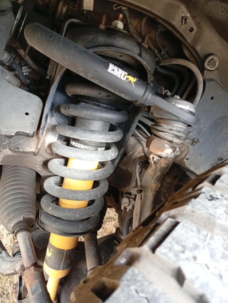 Toyota Land cruiser 200, снимка 8 - Автомобили и джипове - 51874452