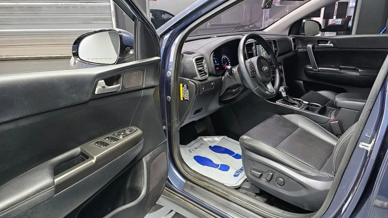 Kia Sportage 2.0 4WD NOBLESSE autogeorge.com , снимка 11 - Автомобили и джипове - 52176667