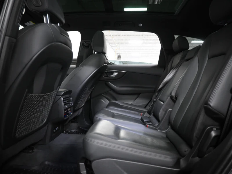 Audi Q7 2021* Progressiv 55 TFSI, снимка 15 - Автомобили и джипове - 52212962