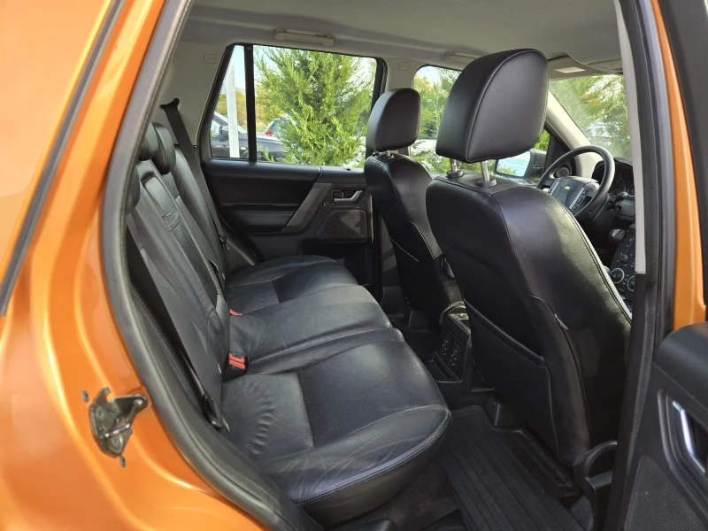 Land Rover Freelander 2.2TD4-160кс= 6ск= 4х4= НАВИ= ПОДГРЕВ= КОЖА, снимка 14 - Автомобили и джипове - 52249346
