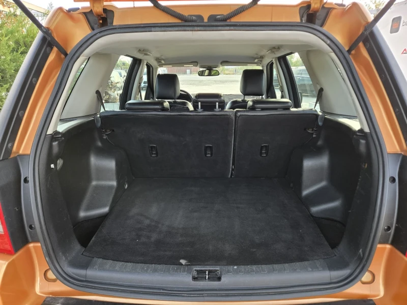Land Rover Freelander 2.2TD4-160кс= 6ск= 4х4= НАВИ= ПОДГРЕВ= КОЖА, снимка 10 - Автомобили и джипове - 52249346