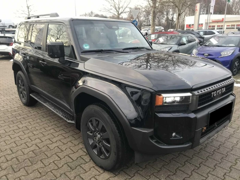 Toyota Land cruiser 2.8D* 360* KEYLESS* * EXECUTIVE* , снимка 2 - Автомобили и джипове - 53032080