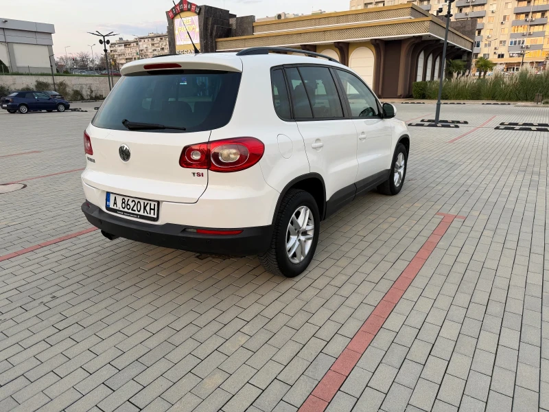 VW Tiguan, снимка 5 - Автомобили и джипове - 53169045