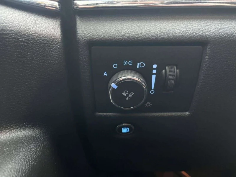 Jeep Grand cherokee * Summit * CARFAX * ЦЕНА ДО БГ, снимка 15 - Автомобили и джипове - 53235224