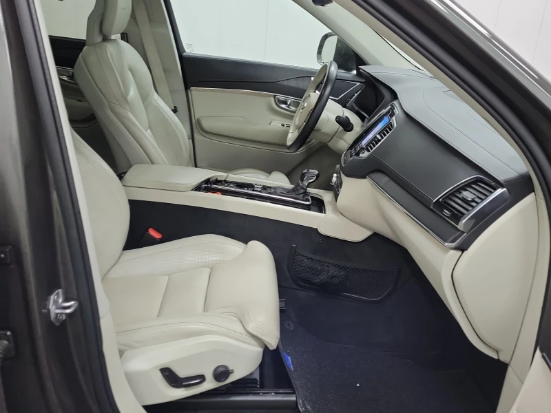 Volvo Xc90 2.0 INSCRIPTION, снимка 13 - Автомобили и джипове - 53274106