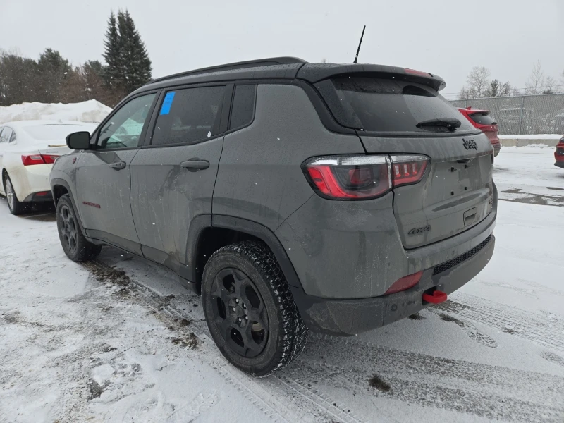 Jeep Compass 2L 4cyl 4WD, снимка 12 - Автомобили и джипове - 53519815