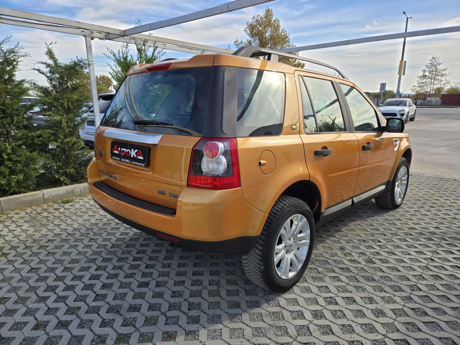 Land Rover Freelander 2.2TD4-160кс= 6ск= 4х4= НАВИ= ПОДГРЕВ= КОЖА - изображение 3