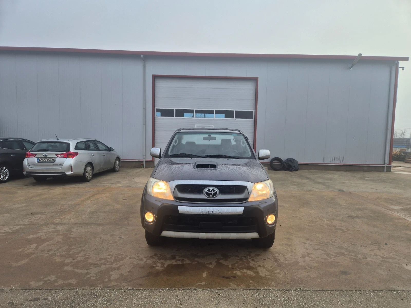 Toyota Hilux ����� 4�4 | Mobile.bg � ����������� 2