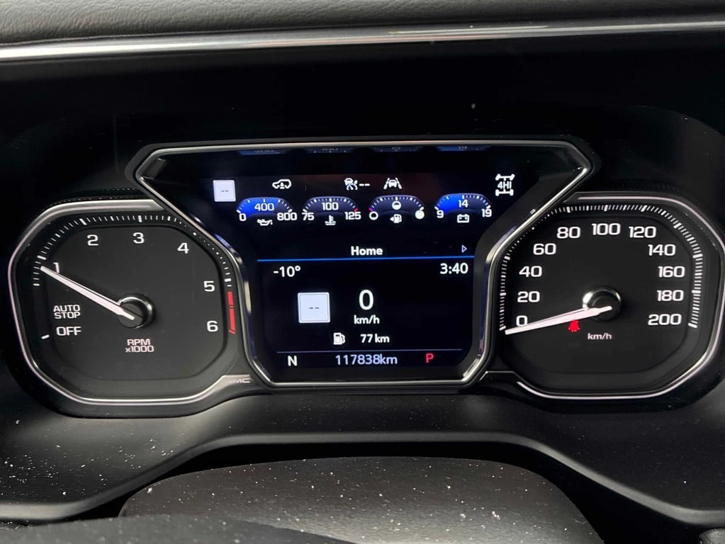 Gmc Yukon * Denali * CARFAX * ОБДУХВАНЕ* ПАНОРАМА*  - изображение 8