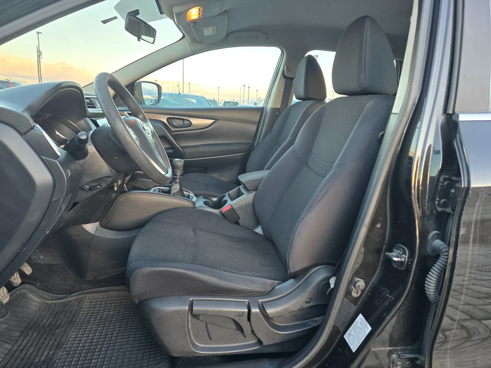 Nissan Qashqai 1.2i 116кс EURO5B 139000км!!! - изображение 10