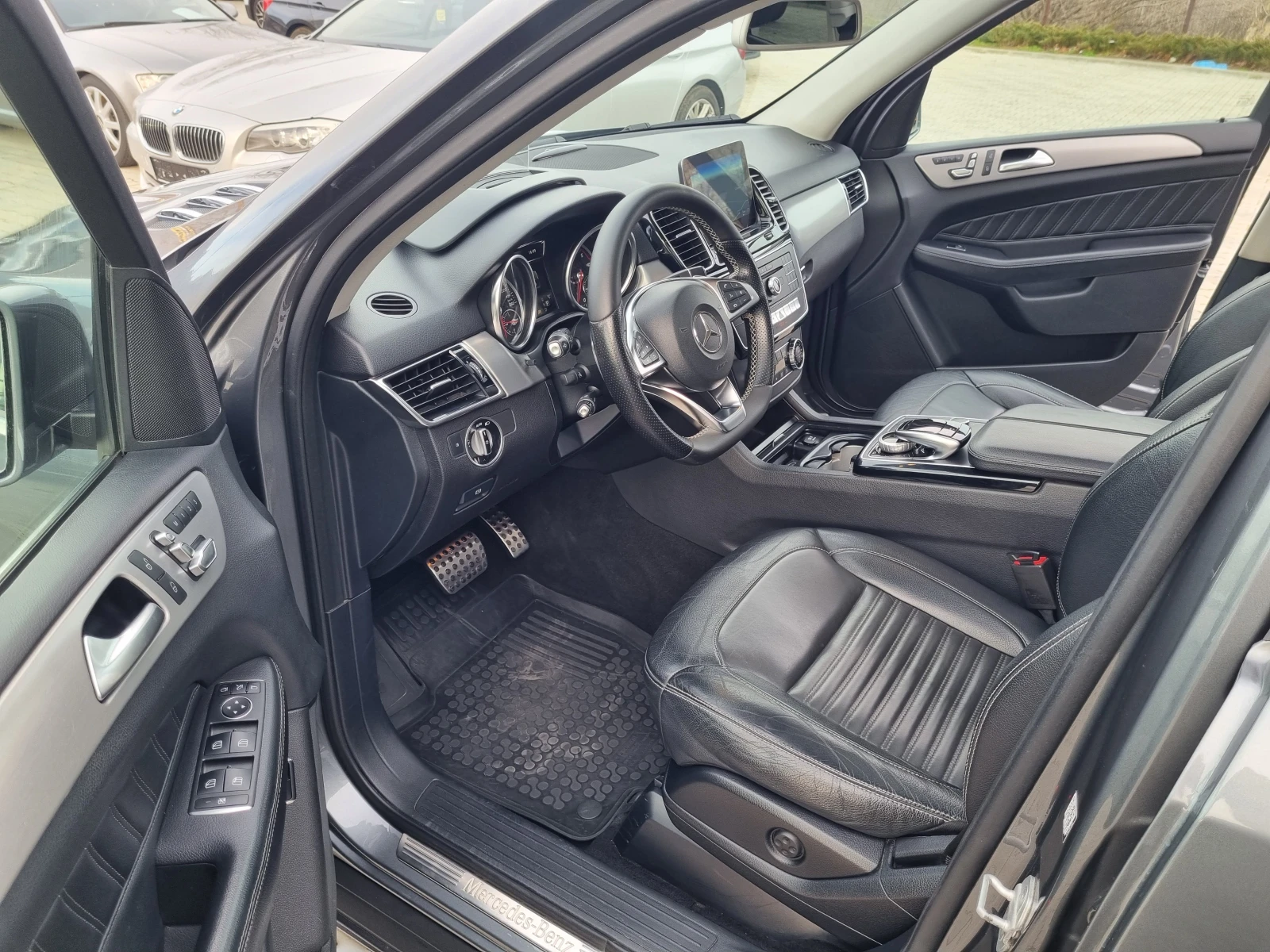 Mercedes-Benz GLE 350 = AMG, DISTRONIC, 360`HUD, ПАНОРАМА, LED, ВАКУУМ - изображение 7