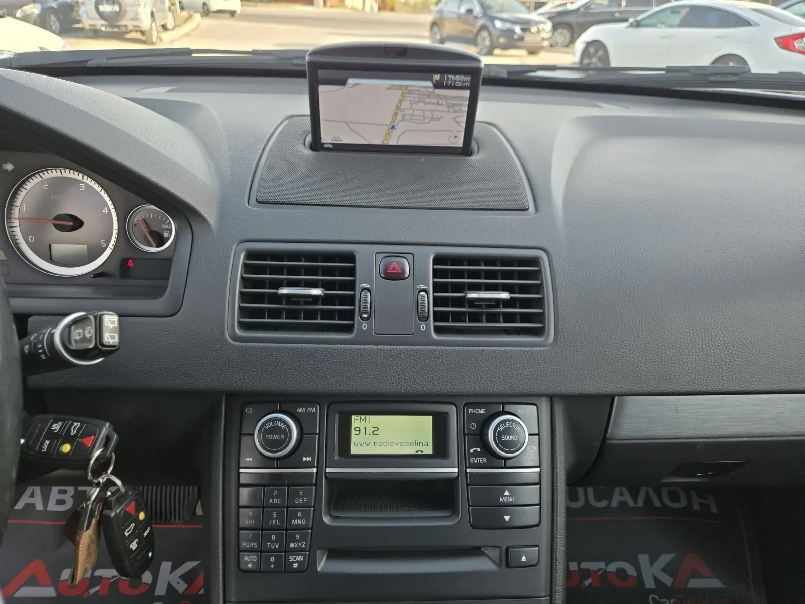 Volvo Xc90 2.4D-200кс= АВТОМАТ= 7МЕСТА= НАВИ= 4Х4= СЕРВ.ИСТОР, снимка 16 - Автомобили и джипове - 54230573