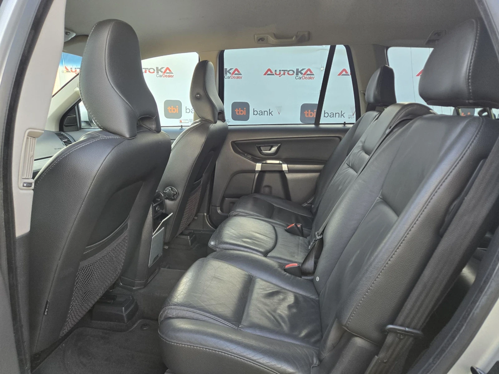 Volvo Xc90 2.4D-200кс= АВТОМАТ= 7МЕСТА= НАВИ= 4Х4= СЕРВ.ИСТОР, снимка 9 - Автомобили и джипове - 54230573