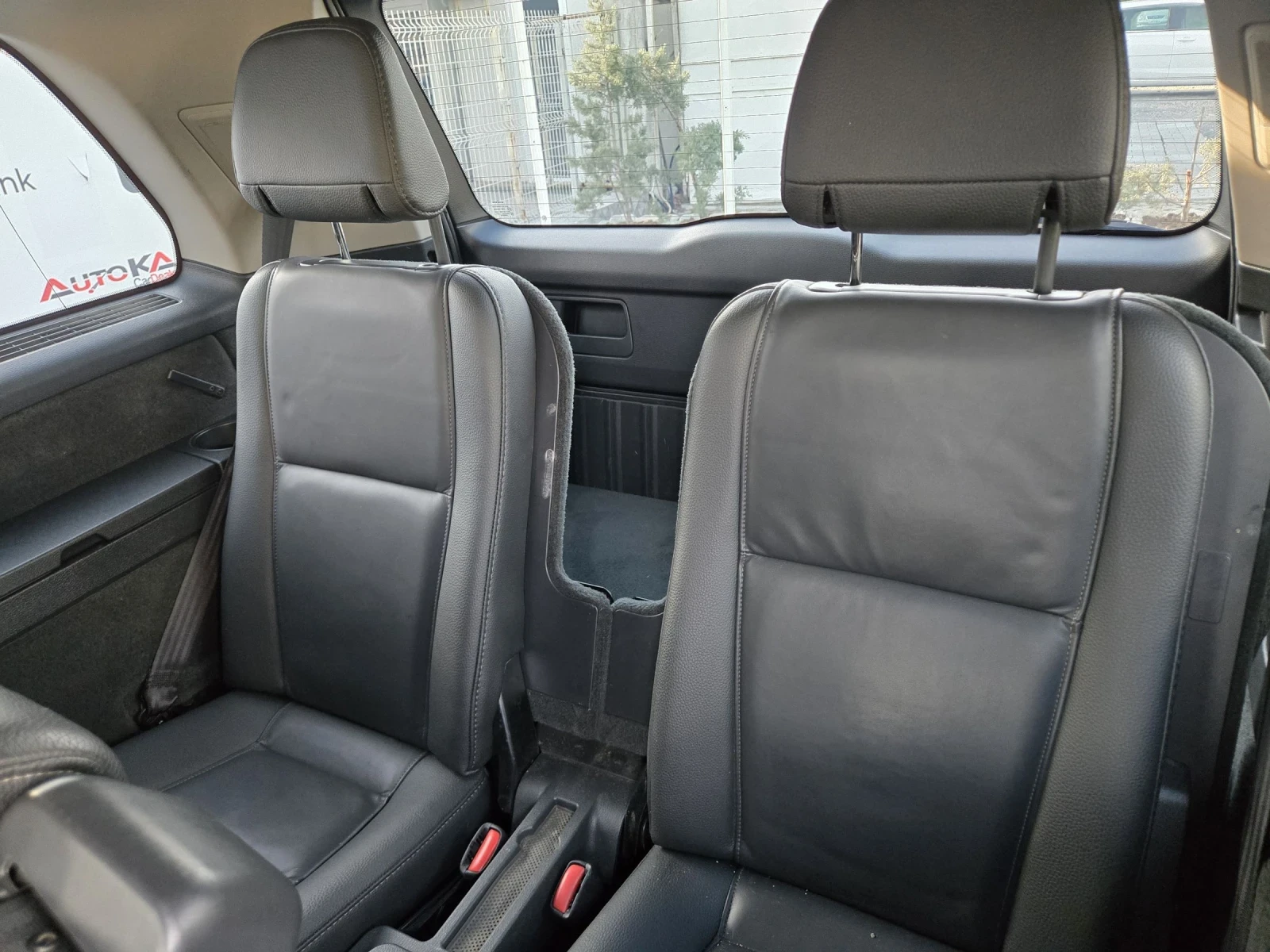 Volvo Xc90 2.4D-200кс= АВТОМАТ= 7МЕСТА= НАВИ= 4Х4= СЕРВ.ИСТОР, снимка 10 - Автомобили и джипове - 54230573