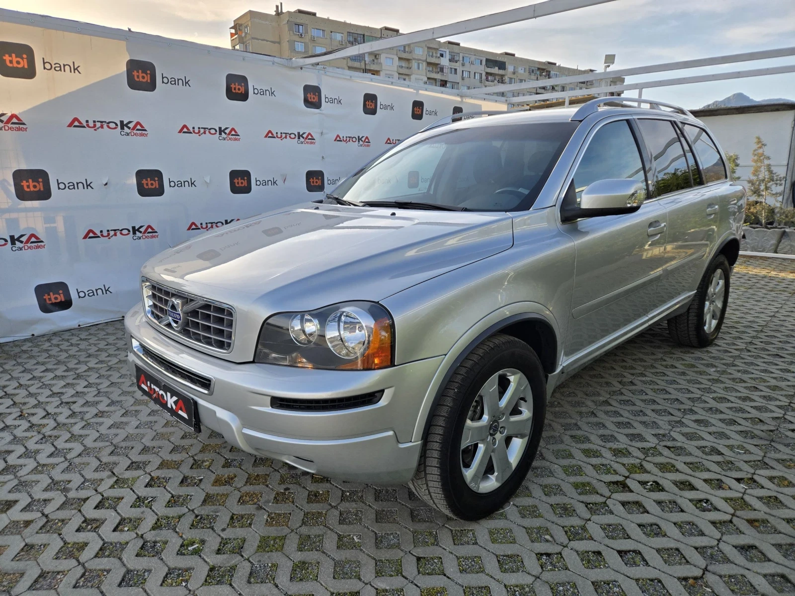 Volvo Xc90 2.4D-200кс= АВТОМАТ= 7МЕСТА= НАВИ= 4Х4= СЕРВ.ИСТОР, снимка 6 - Автомобили и джипове - 54230573