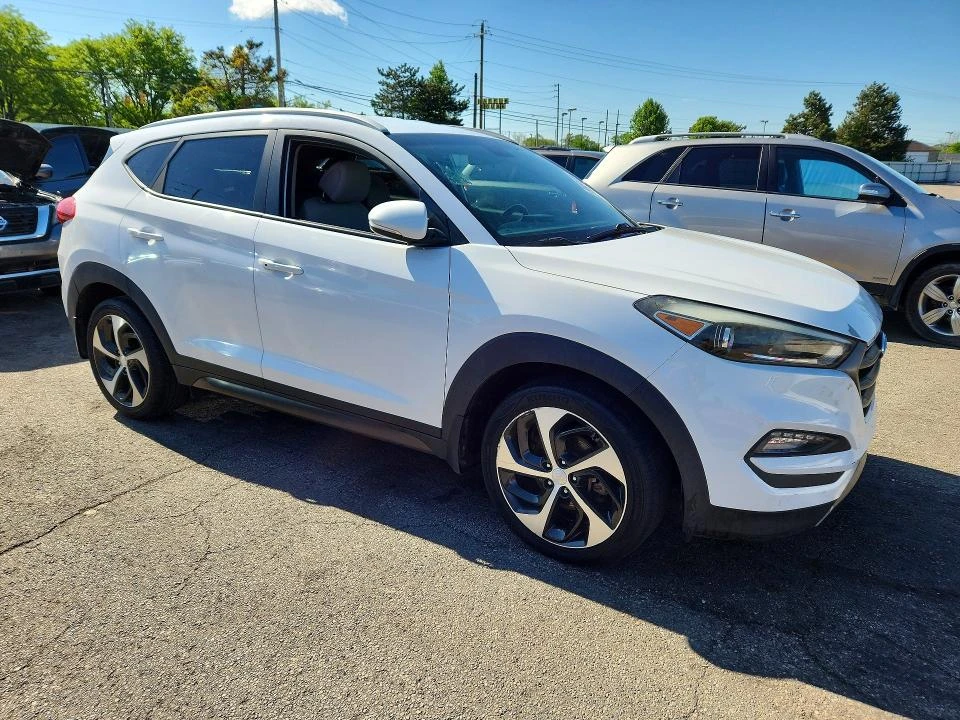 Hyundai Tucson 1.6L 4 FRONT WHEEL DRIVE | Mobile.bg � ����������� 4