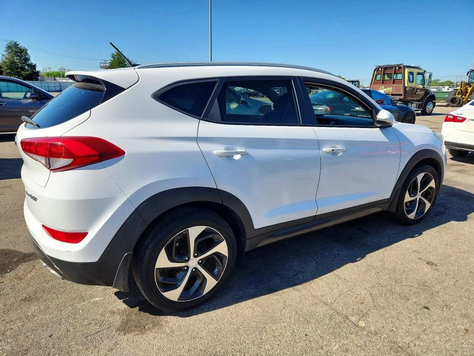 Hyundai Tucson 1.6L 4 FRONT WHEEL DRIVE | Mobile.bg � ����������� 3
