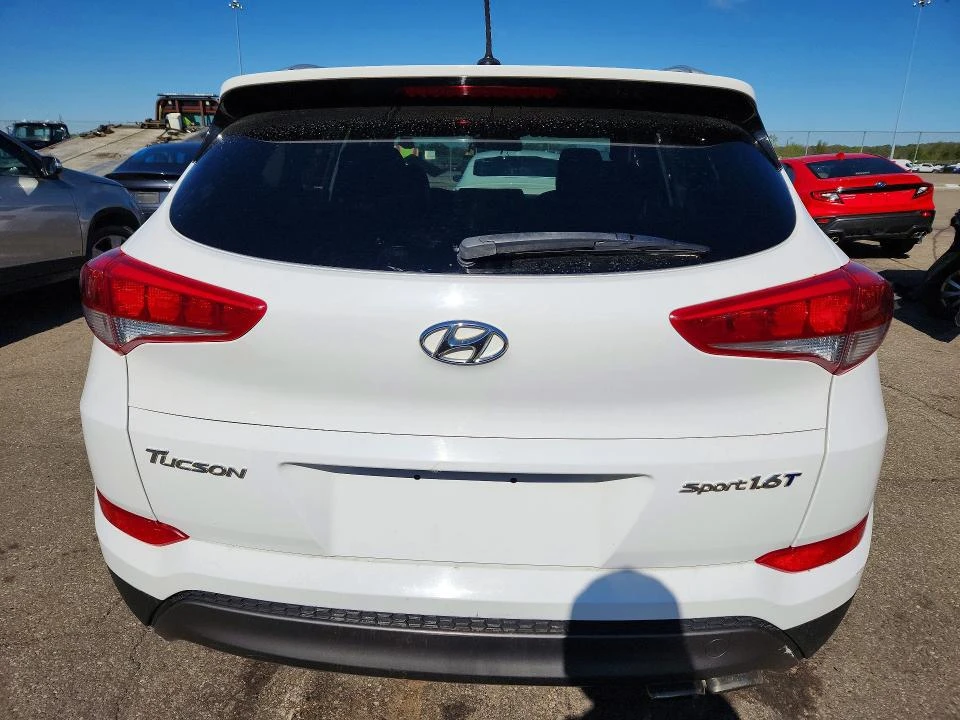Hyundai Tucson 1.6L 4 FRONT WHEEL DRIVE | Mobile.bg � ����������� 6