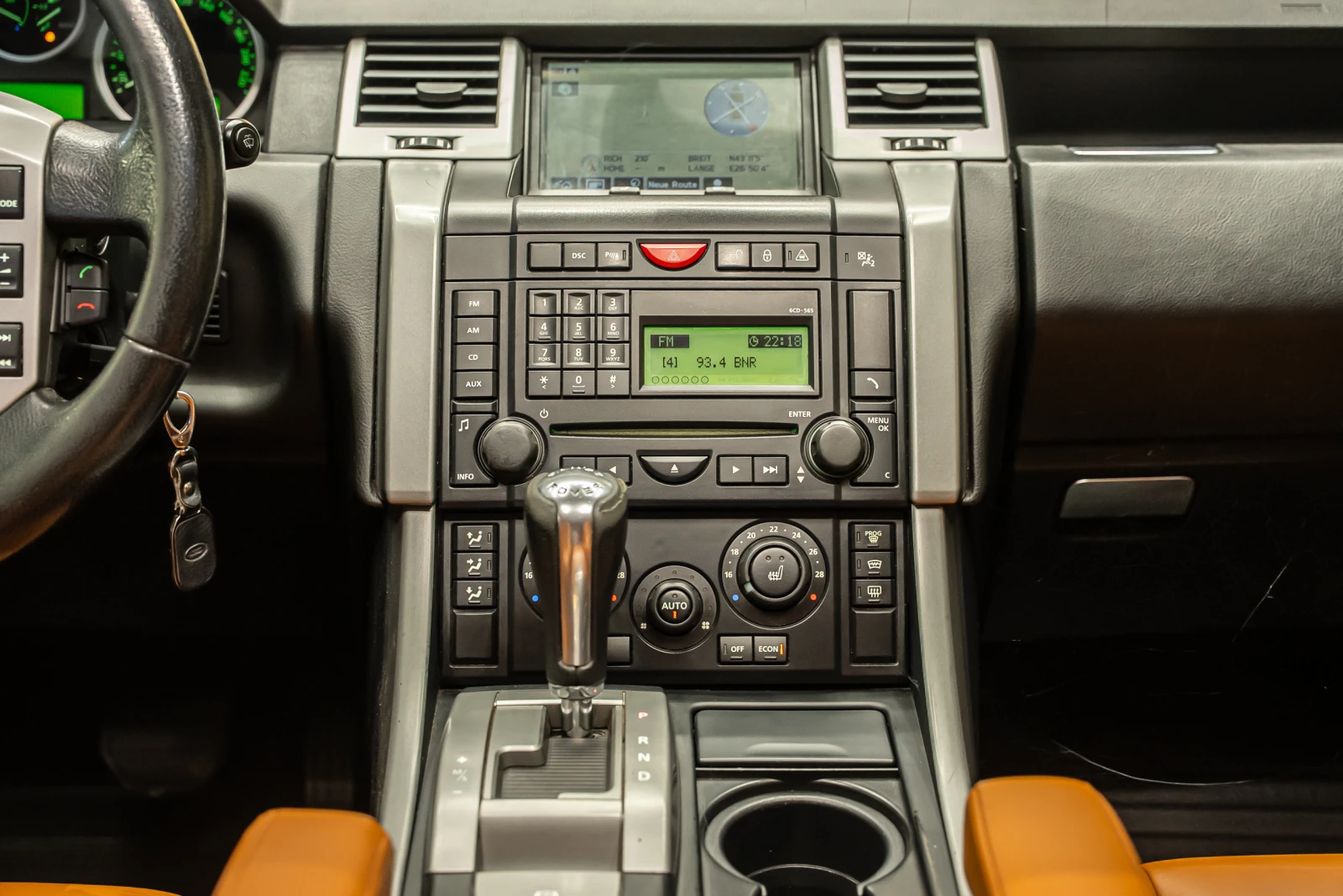 Land Rover Range Rover Sport HSE, снимка 13 - Автомобили и джипове - 54407309