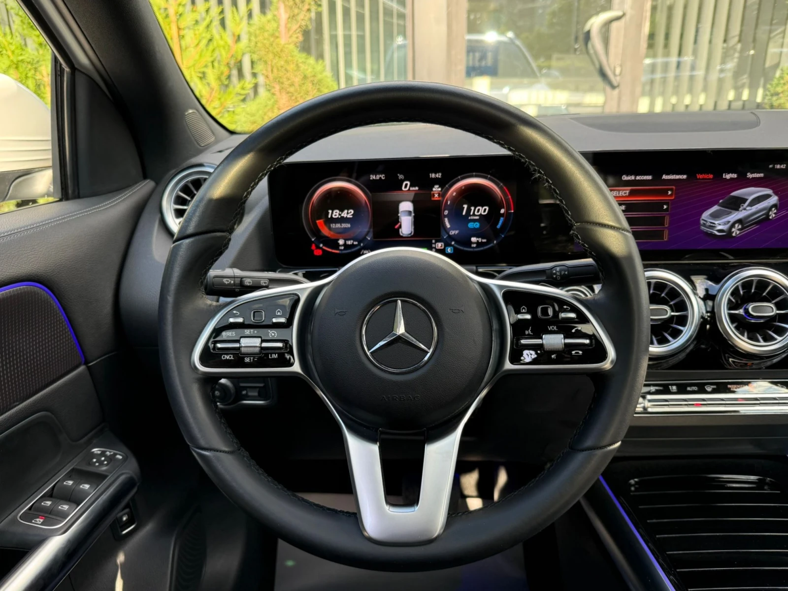 Mercedes-Benz GLA 250 E, снимка 8 - Автомобили и джипове - 54526604