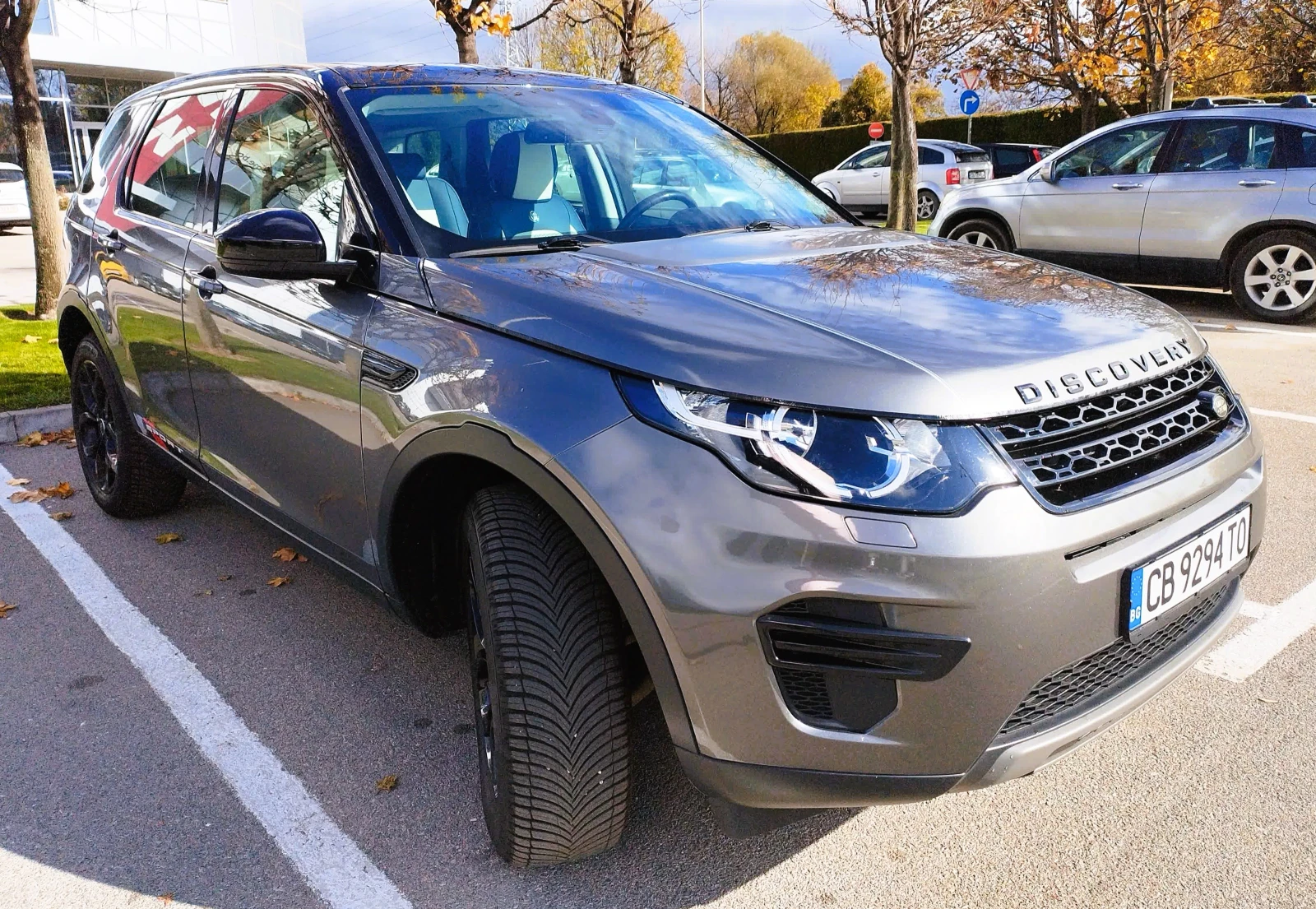 Land Rover Discovery Sport 2.0D - Топ състояние , снимка 3 - Автомобили и джипове - 55624590