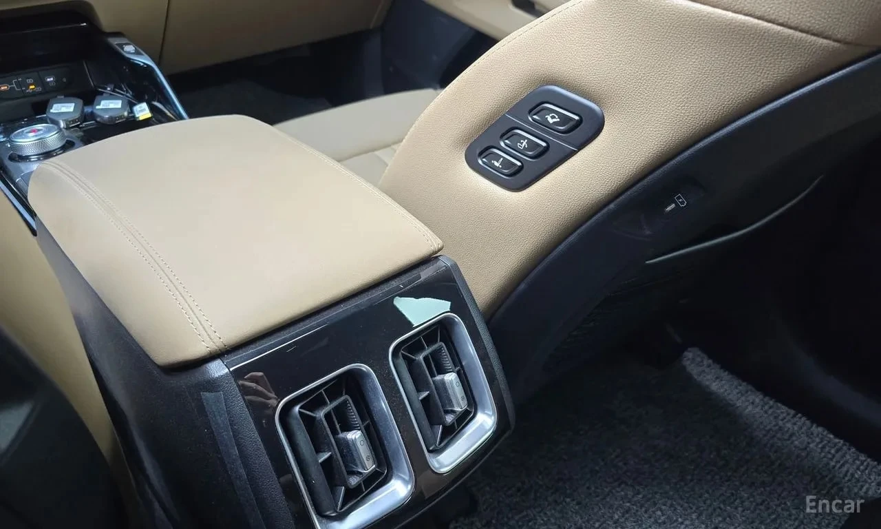 Kia Sorento * Diesel 2.2 4WD * ЦЕНА ДО БГ, снимка 15 - Автомобили и джипове - 55886284