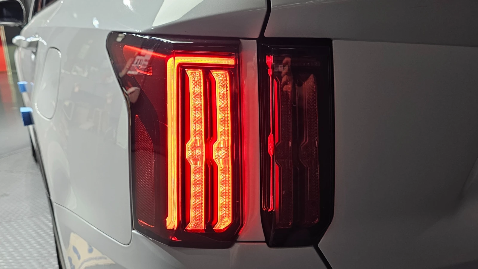 Kia Sorento PRESTIGE* ОБДУХВАНЕ* ДИСТРОНИК* LANE* ASSIST* , снимка 13 - Автомобили и джипове - 56066296