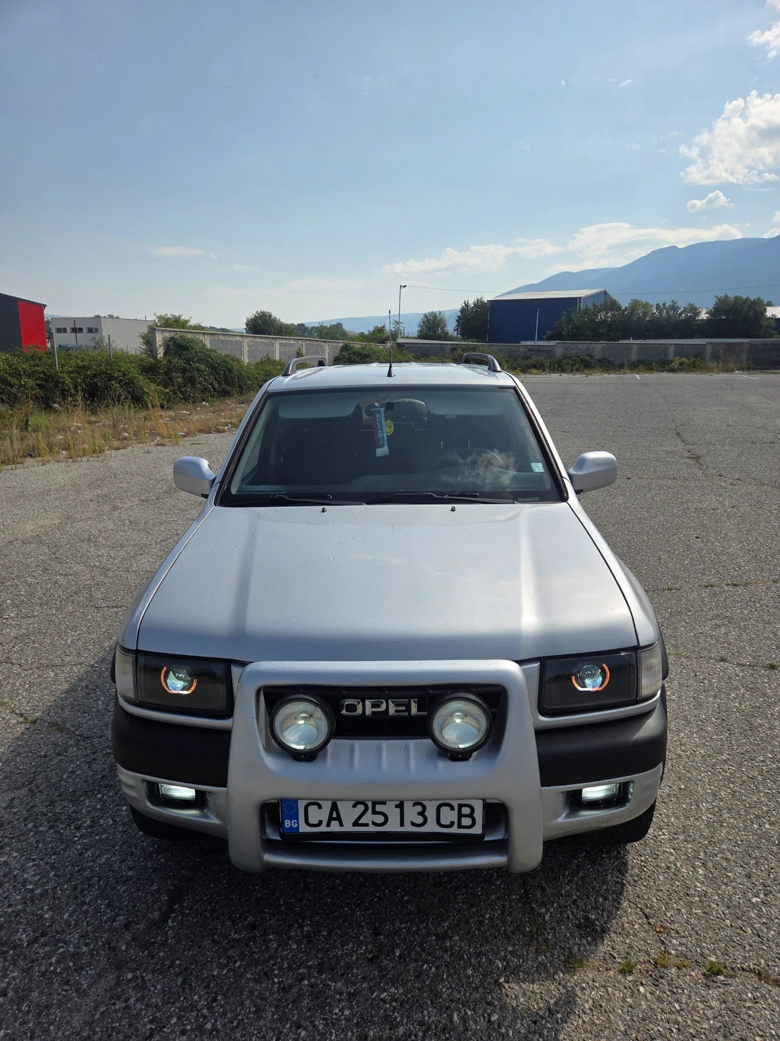 Opel Frontera 2.2 136 газ/бензин , снимка 2 - Автомобили и джипове - 56076188