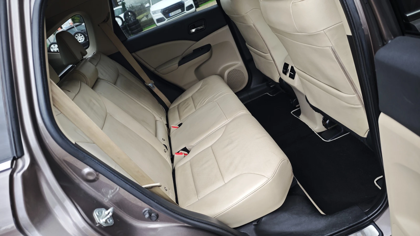 Honda Cr-v NAV-БЪЛГАРСКИ/8RAM/8ЯДР ANDROID/РОЛБ/СПОЙЛ/СТЕПЕНК, снимка 14 - Автомобили и джипове - 56192891