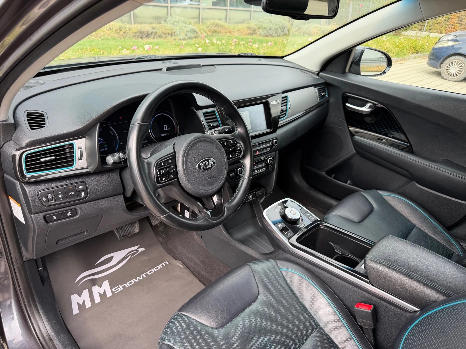 Kia Niro ExecutiveLine-KEYLESS-GO-EASY-ENTRY-KAMERA-DISTRON, снимка 9 - Автомобили и джипове - 56270056