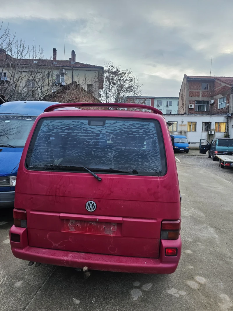 VW T4 2.5 151 коня, снимка 5 - Бусове и автобуси - 53288306
