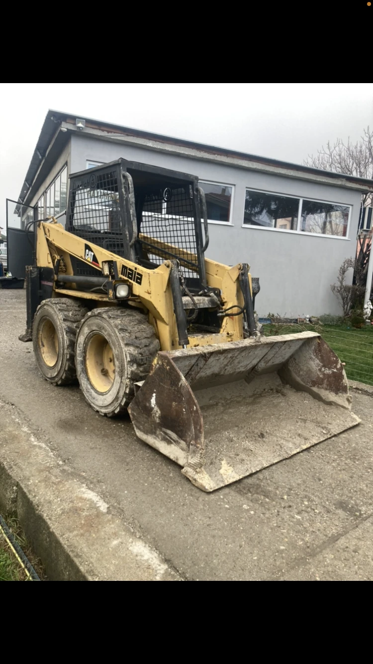 Мини челни товарачи Cat 216B РЕГИСТРИРАН, снимка 2 - Индустриална техника - 52239521