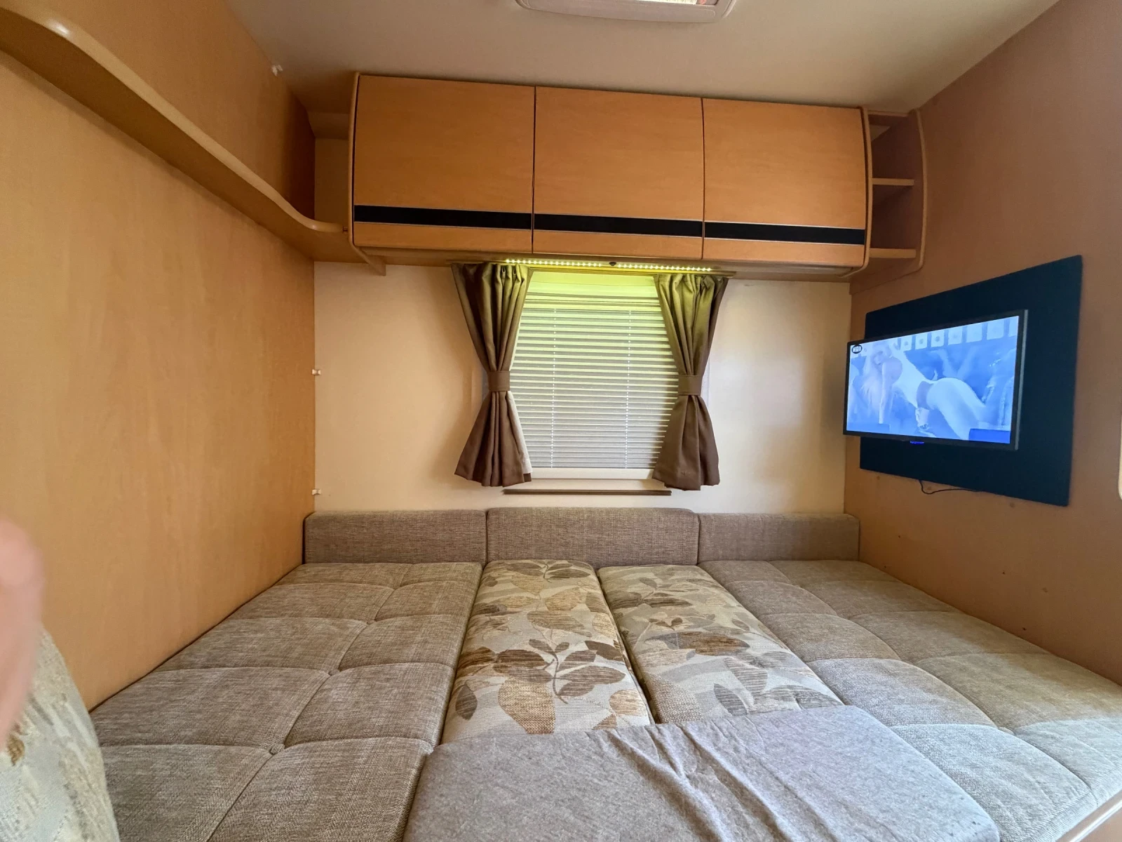 Каравана Tabbert BAILEY OLYMPUS-Al-Tech-Bodyshell/MOVER/СОЛАР/ТЕНТА, снимка 8 - Каравани и кемпери - 53979074