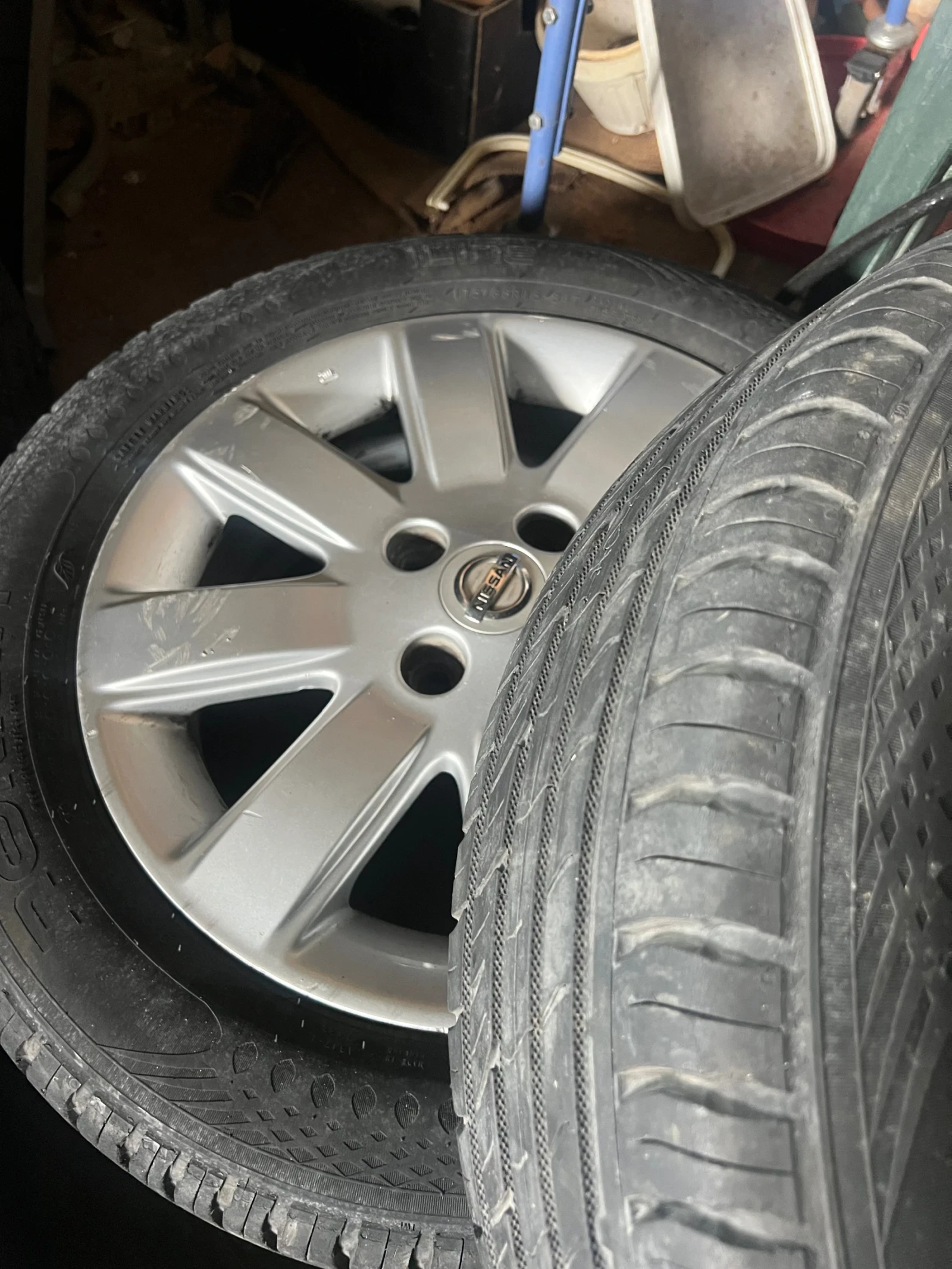 Гуми с джанти Nokian 185/65R15, снимка 5 - Гуми и джанти - 54236747