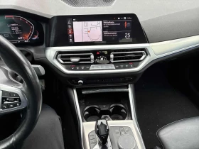 BMW 330 i xDrive M SPORT/CARFAX/ШИБИДАХ/ПОДГРЕВИ/AMBIENT, снимка 9