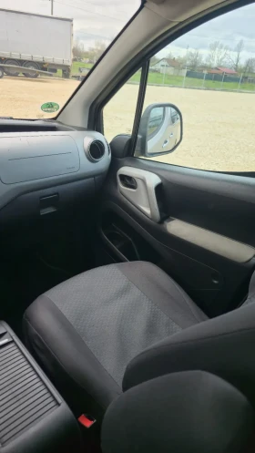 Peugeot Partner 1.6 HDI Пътнически, снимка 7