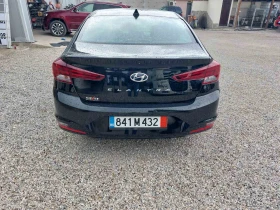Hyundai Elantra Luxury, снимка 3