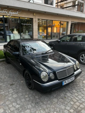 Mercedes-Benz E 250, снимка 2