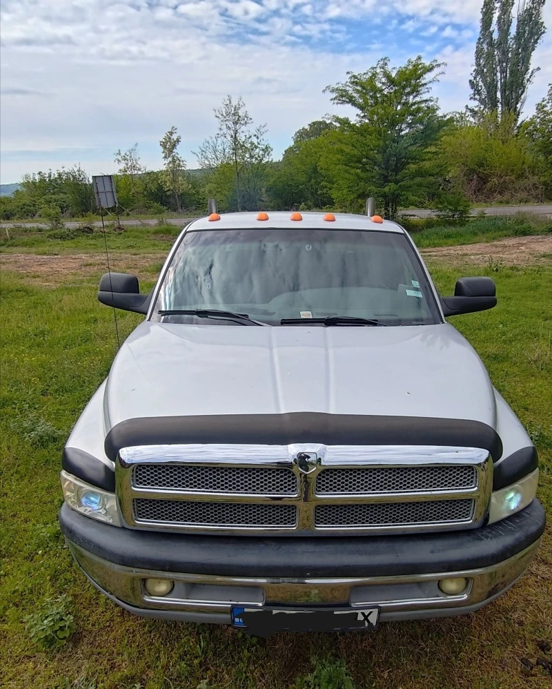 Dodge RAM 3500 Бартер, снимка 3 - Автомобили и джипове - 46781778