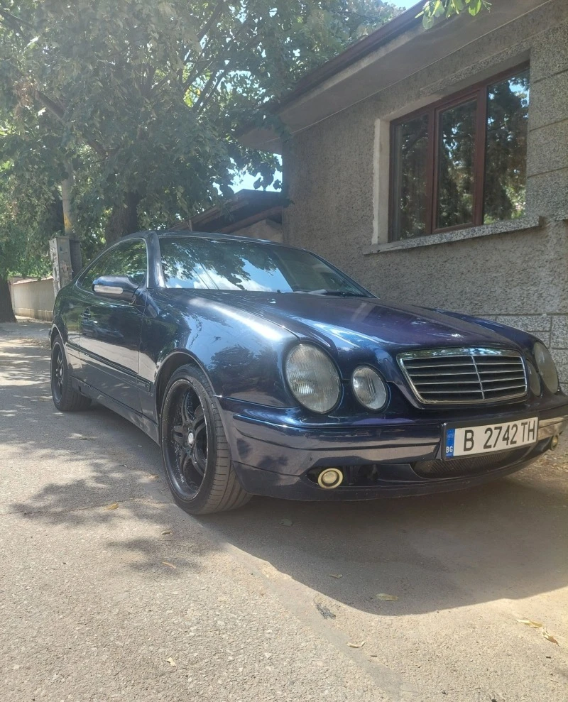 Mercedes-Benz CLK, снимка 1 - Автомобили и джипове - 46588732