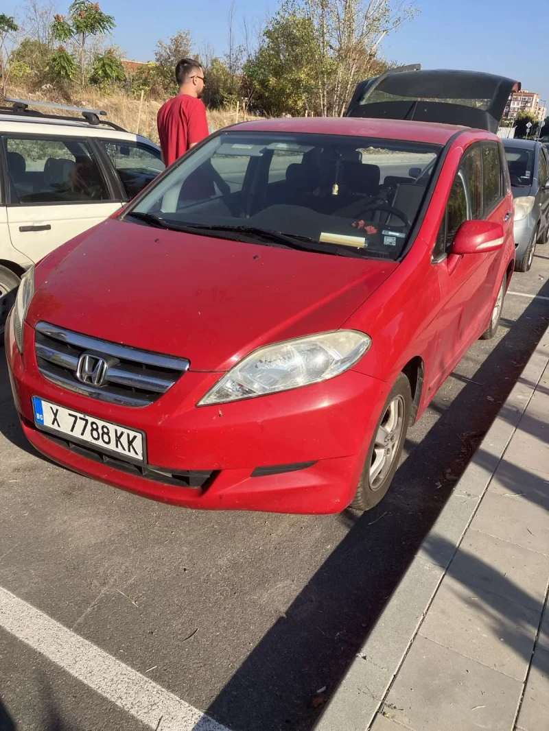 Honda Fr-v, снимка 1 - Автомобили и джипове - 47383146