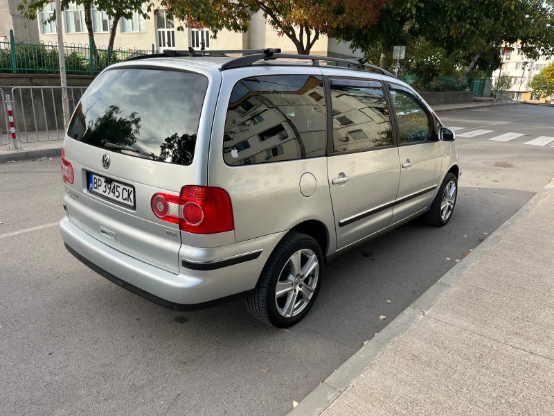 VW Sharan, снимка 4 - Автомобили и джипове - 47669591